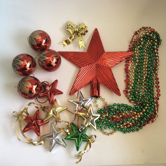 Tree Decorating Starter Kit Christmas Ornaments,Garland,Topper Red, Green Gold - Picture 2 of 9